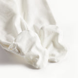 Rubetta, Heldragt - Gentle White