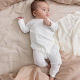 Rula, Heldragt - Gentle White