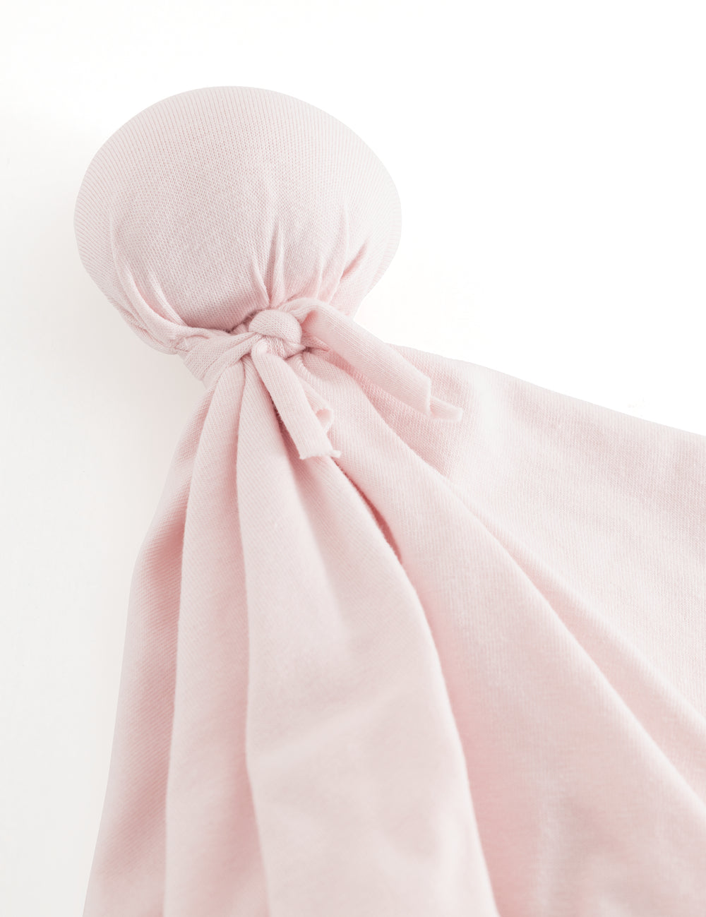 Nusseklud i lyserød til nyfødt og baby