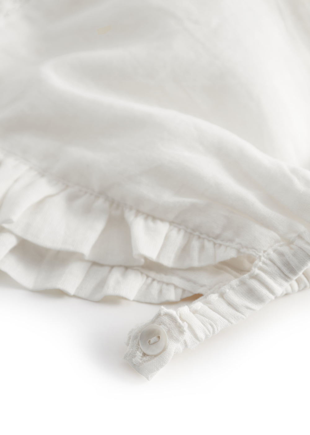 Acelia Frill, Kyse - Cloud