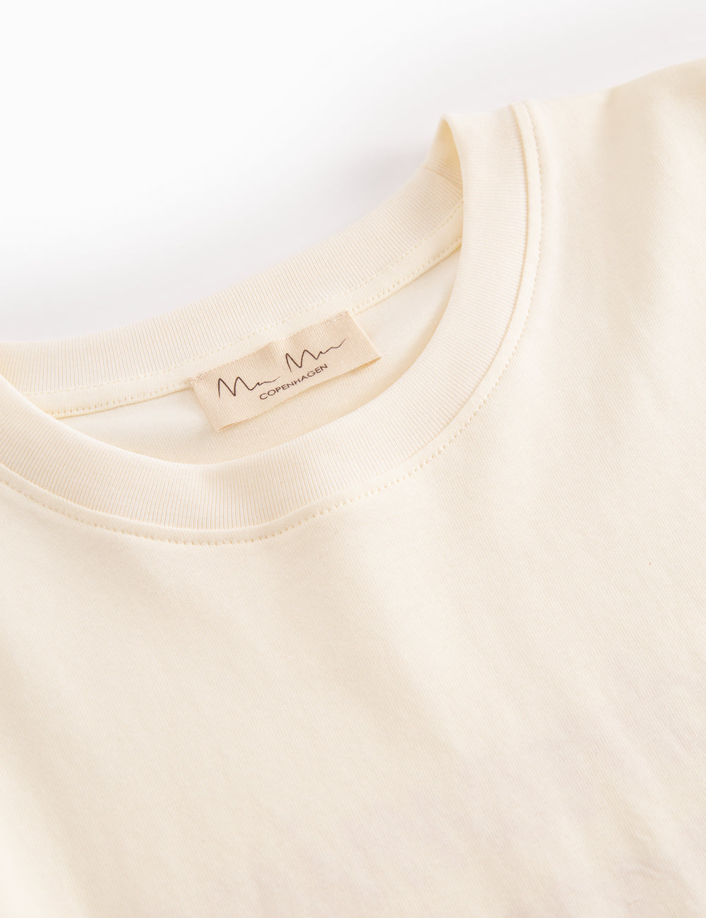 Kortærmet t-shirt til voksne med print af dagdrømmende Moomin