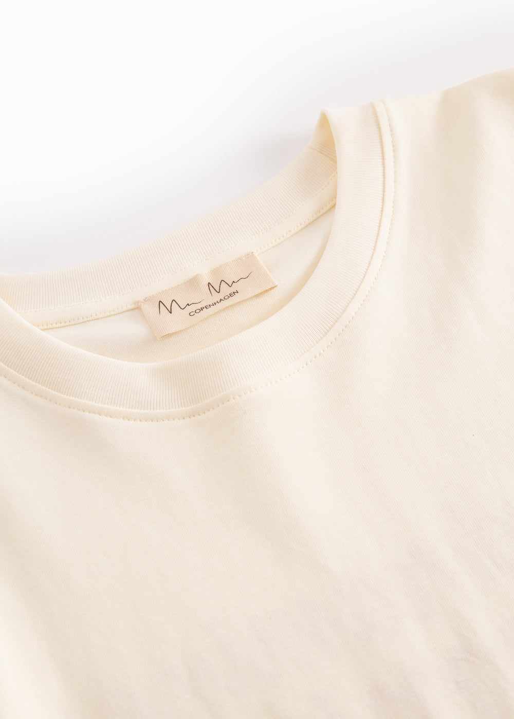 Kortærmet t-shirt til voksne med print af dagdrømmende Moomin