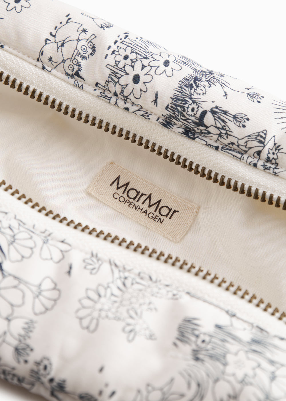 Toilettaske med sødt Moomin print