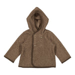 Brun teddyjakke til børn med hætte og knaplukning, set forfra