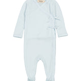 Lyseblå heldragt til baby i merinould med slå-om lukning og fødder