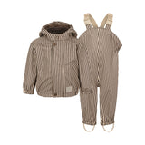 Børnesæt med regnjakke og overalls med mørkebrune striber