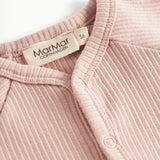 Lyserød ribstrikket cardigan til børn med knapper foran
