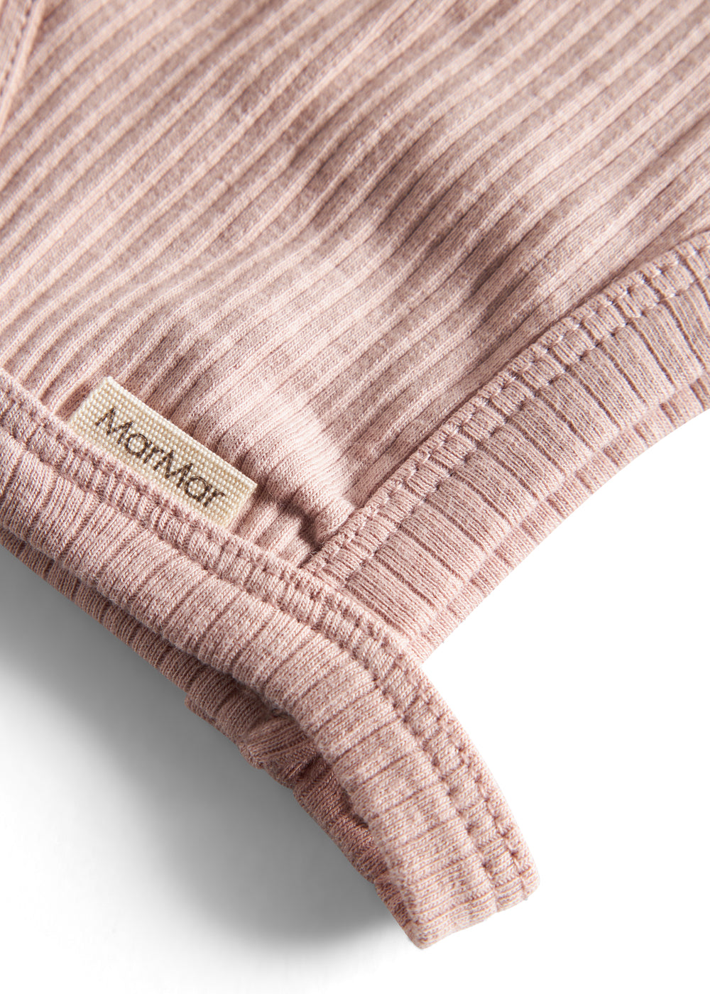 Ribstrikket lyserød hue med spænde og MarMar label til børn