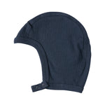 Ribstrikket marineblå hue med spænde til børn