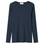Langærmet ribstrikket dame t-shirt i mørkeblå