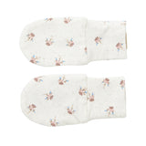 Bløde babyluffer med sødt blomstermønster