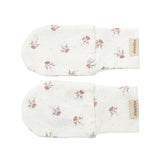 Bløde babyluffer med sødt blomstermønster