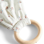 Bidering med blødt stof og mønsterprint