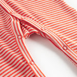 Rød og hvid stribet heldragt til baby med lange ærmer