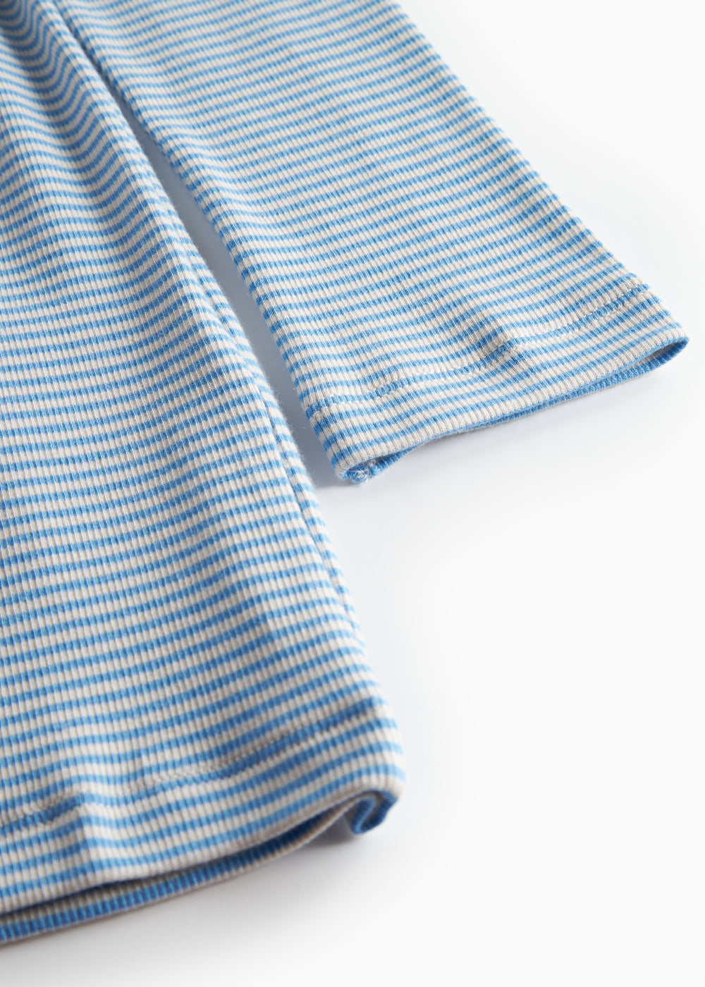 Blå og hvid stribet langærmet T-shirt til kvinder