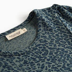 Grøn leopardmønstret kjole med lange ærmer til børn