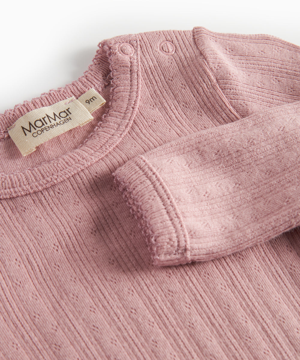 Rosa pointelle body til børn med lange ærmer