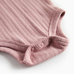 Rosa pointelle body til børn med lange ærmer