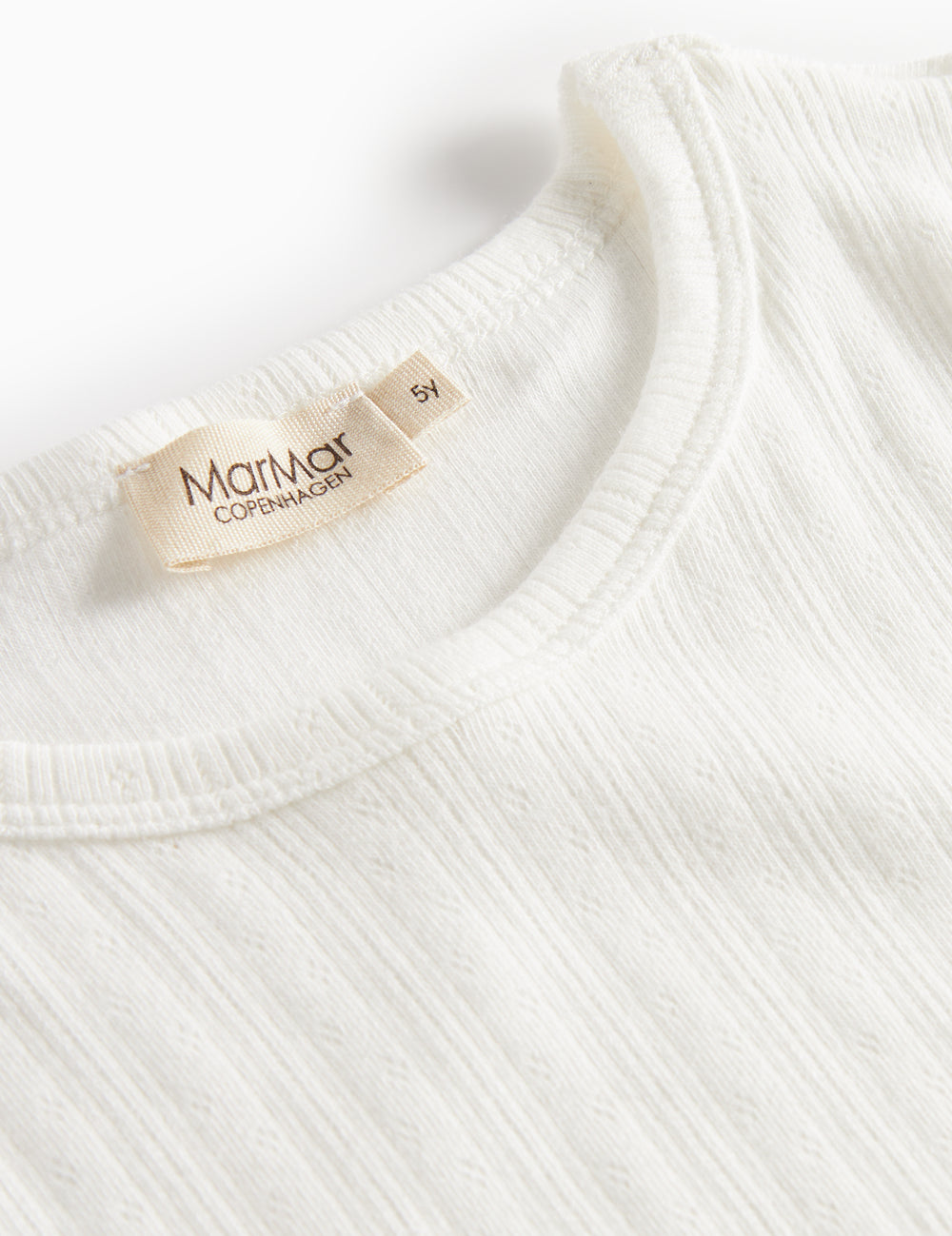 Hvidt pointelle nattøjssæt til børn med langærmet bluse