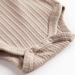 Beige pointelle slå-om body med lange ærmer til baby