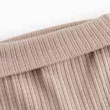 Beige pointelle bukser med fødder til baby