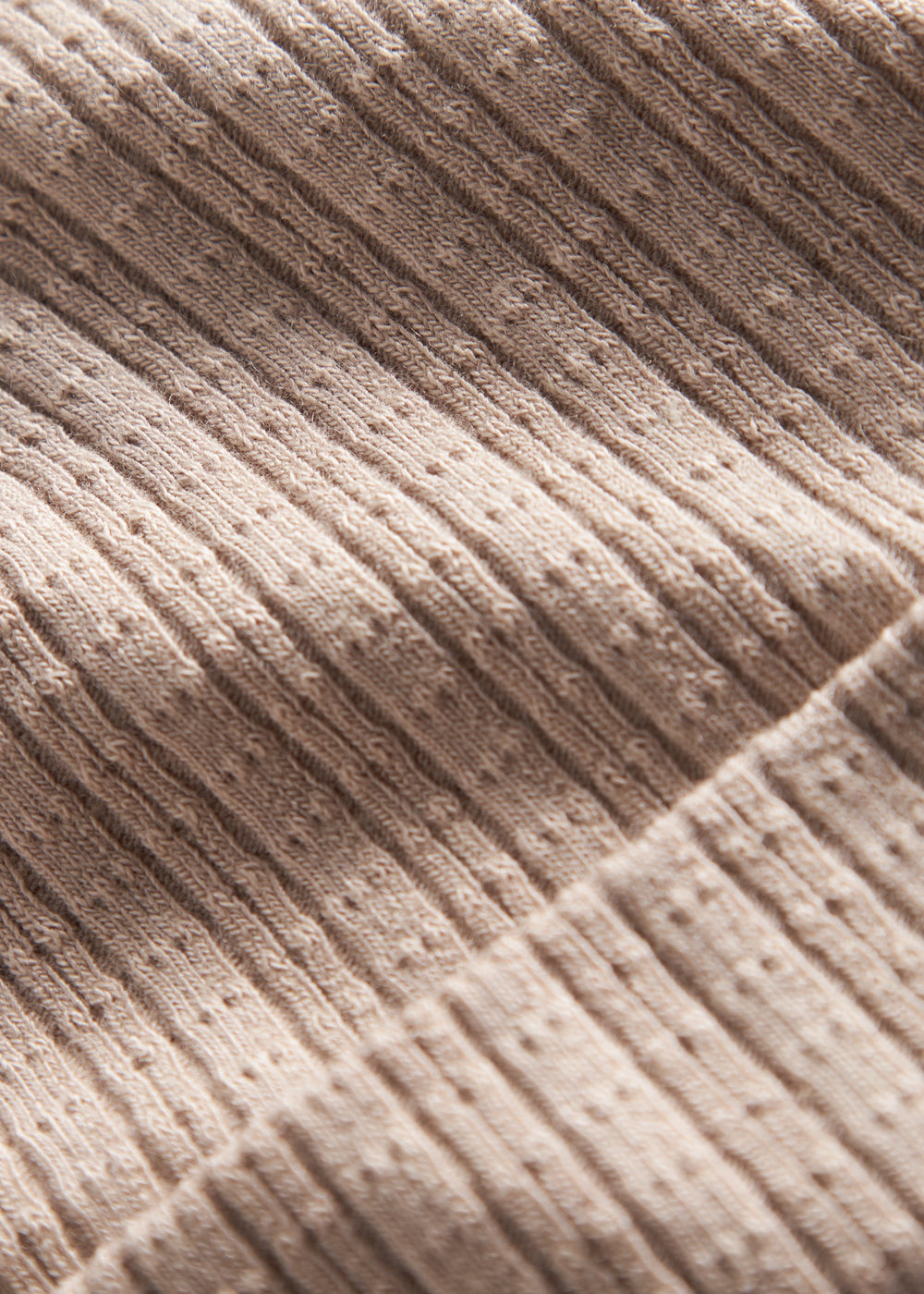 Beige pointelle hue til baby