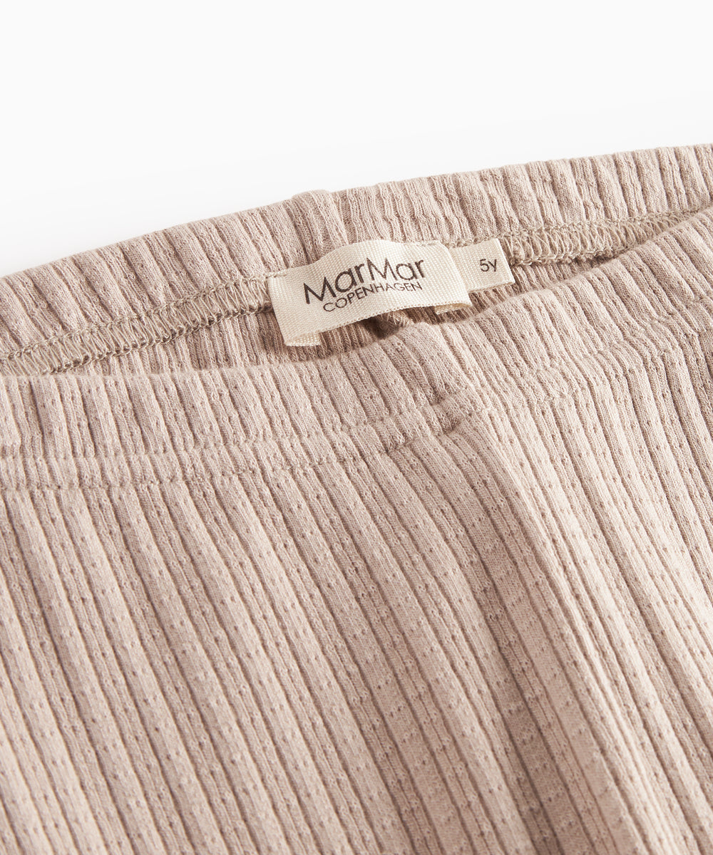 Beige pointelle nattøj 