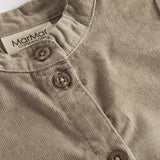 Beige babyfløjlsskjorte med lange ærmer og kinakrave til børn