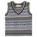 Strikket babyvest med farverigt mønster og V-hals