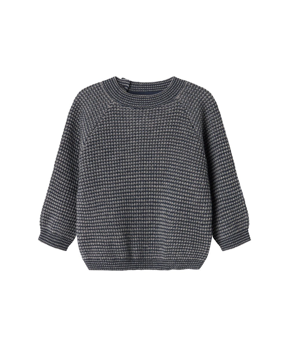 Mørkegrå strikket babypullover med rund hals