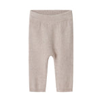 Beige strikkede babybukser med elastik i taljen