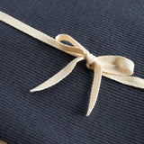 Alia, Strik tæppe - Blue