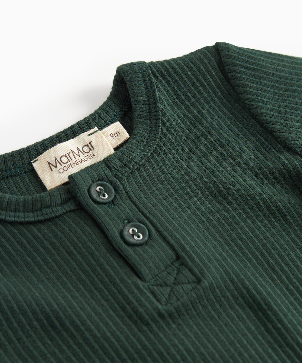 Grøn ribbet body med stolpe knaplukning til baby