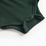 Grøn ribbet body med stolpe knaplukning til baby