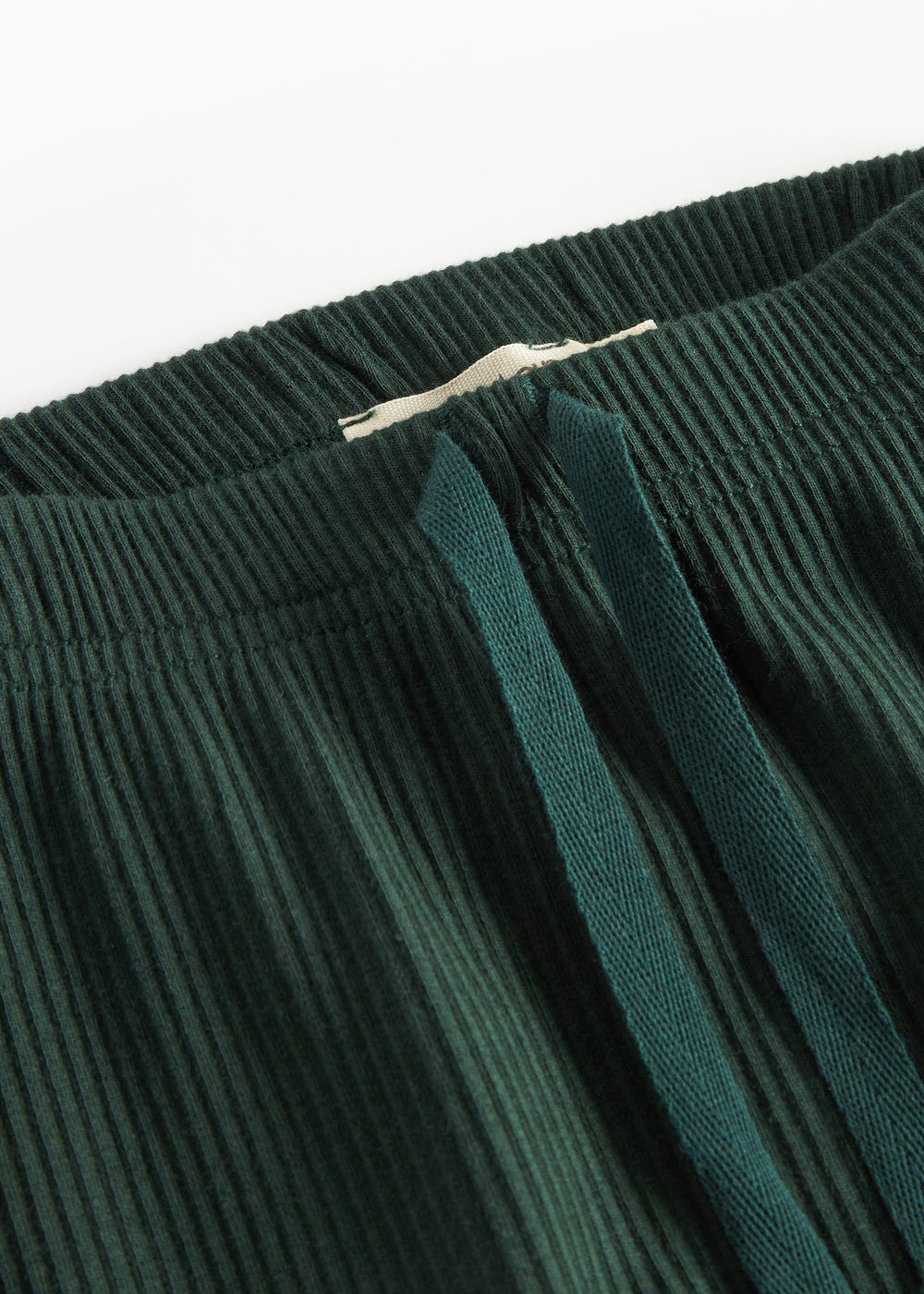 Grøne ribbede babybukser med snøre i taljen