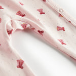 Heldragt med slå-om lukning og juleklokke mønster til baby