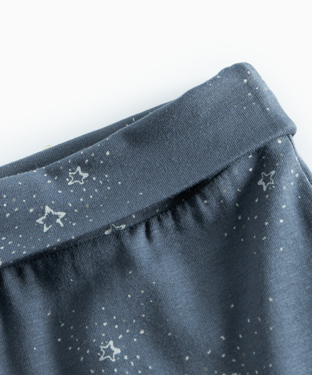 Mørkeblå babybukser med fødder og stjerneprint