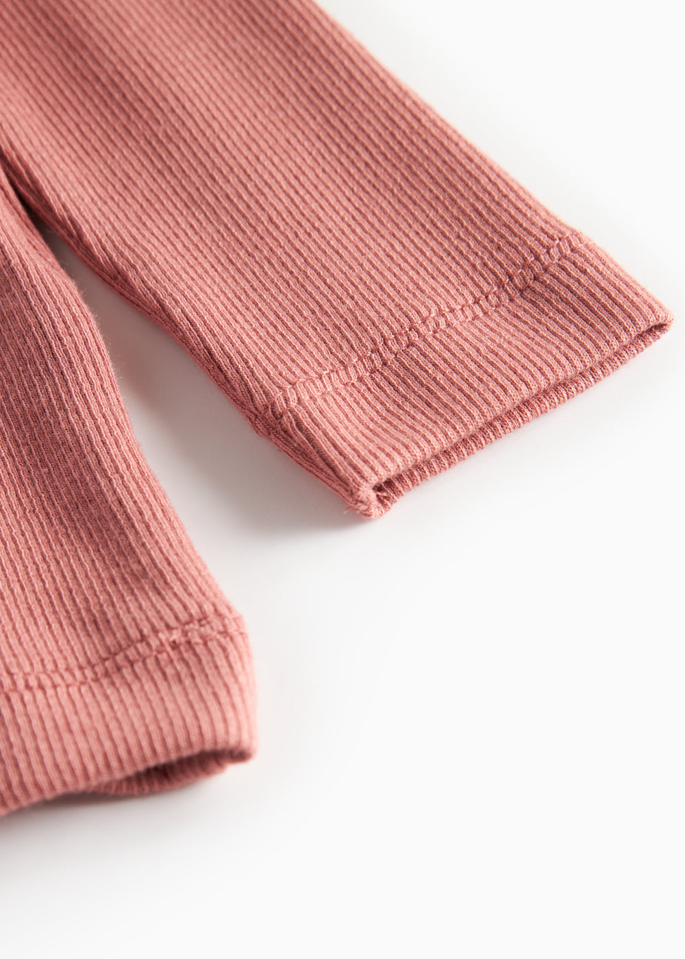 Støvet rosa t-shirt med lange ærmer til børn