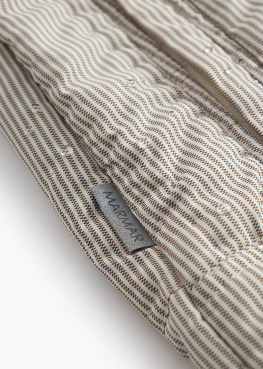 Brunstribet termodragt til baby