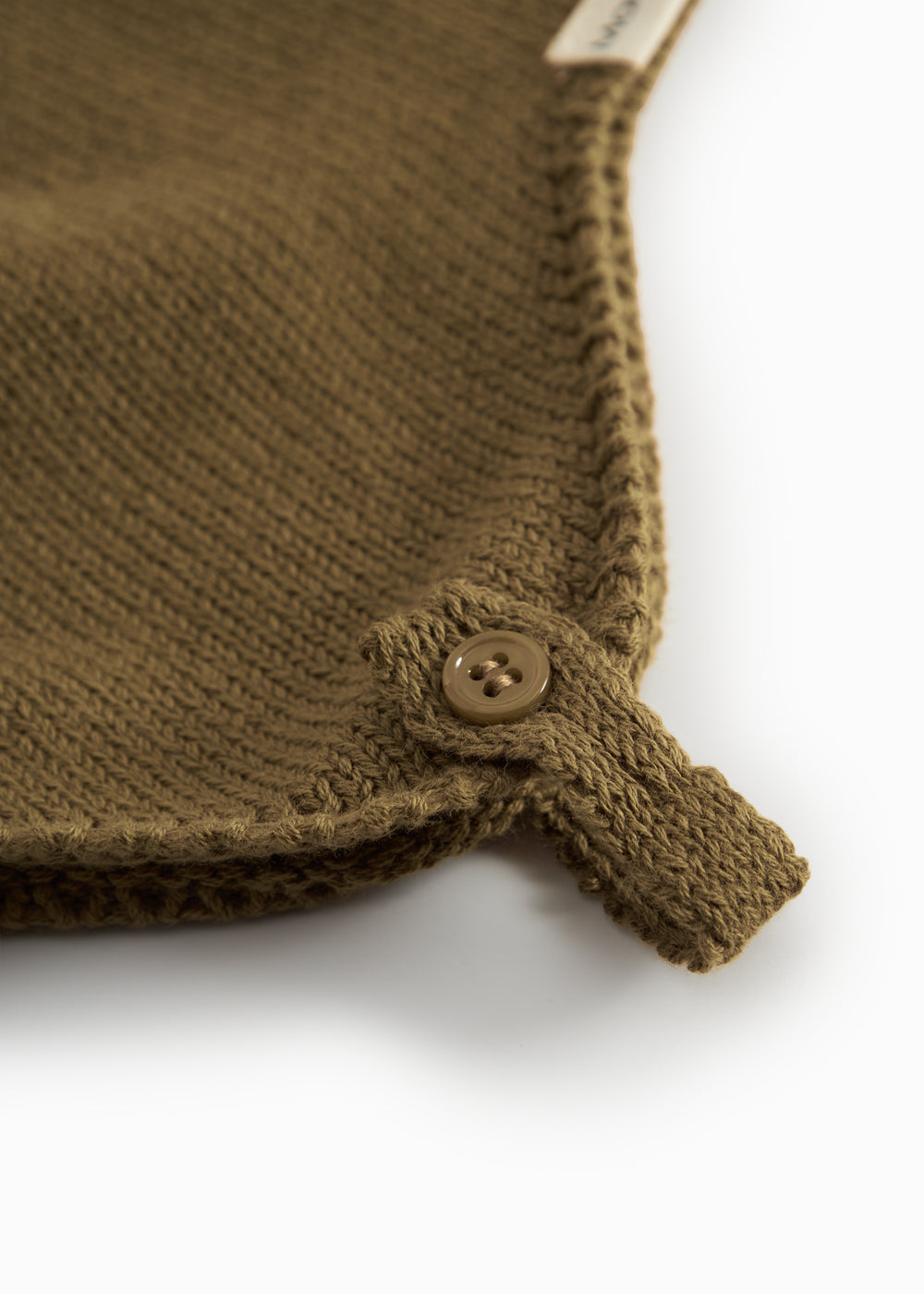 Brun strikket babyhue