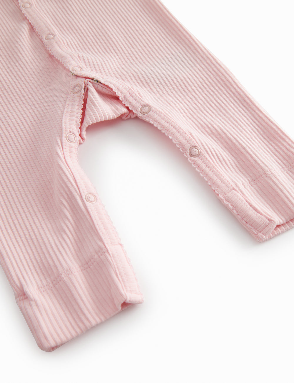 Lyserød langærmet baby heldragt med knapper
