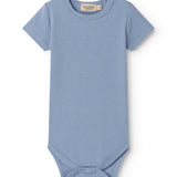 Lyseblå kortærmet baby bodystocking