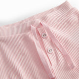 Lyserøde baby bloomers med stolpe knaplukning