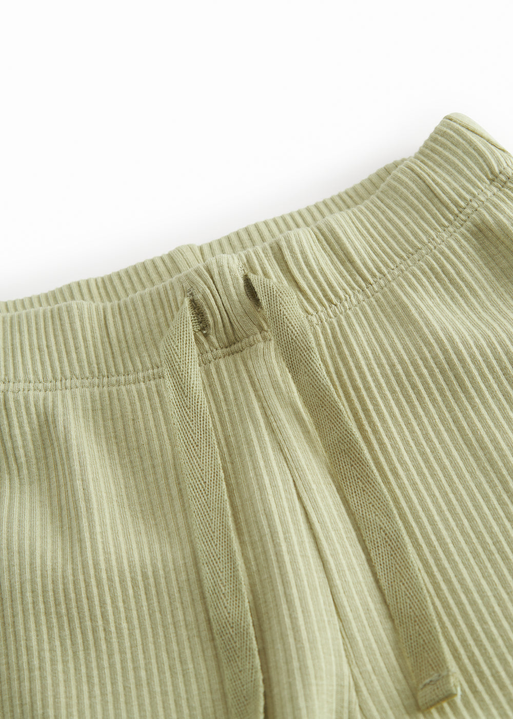 Lysegrøne babybukser i ribstrikket modal