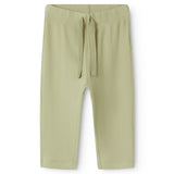 Lysegrøne babybukser i ribstrikket modal