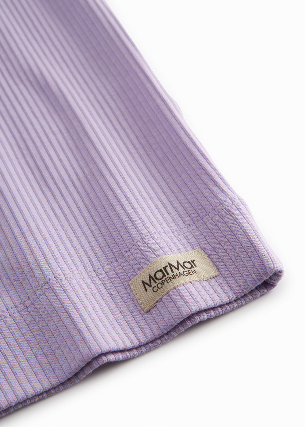 Modal ribstrikket undertrøje til børn i lila nuance med stolpe knaplukning
