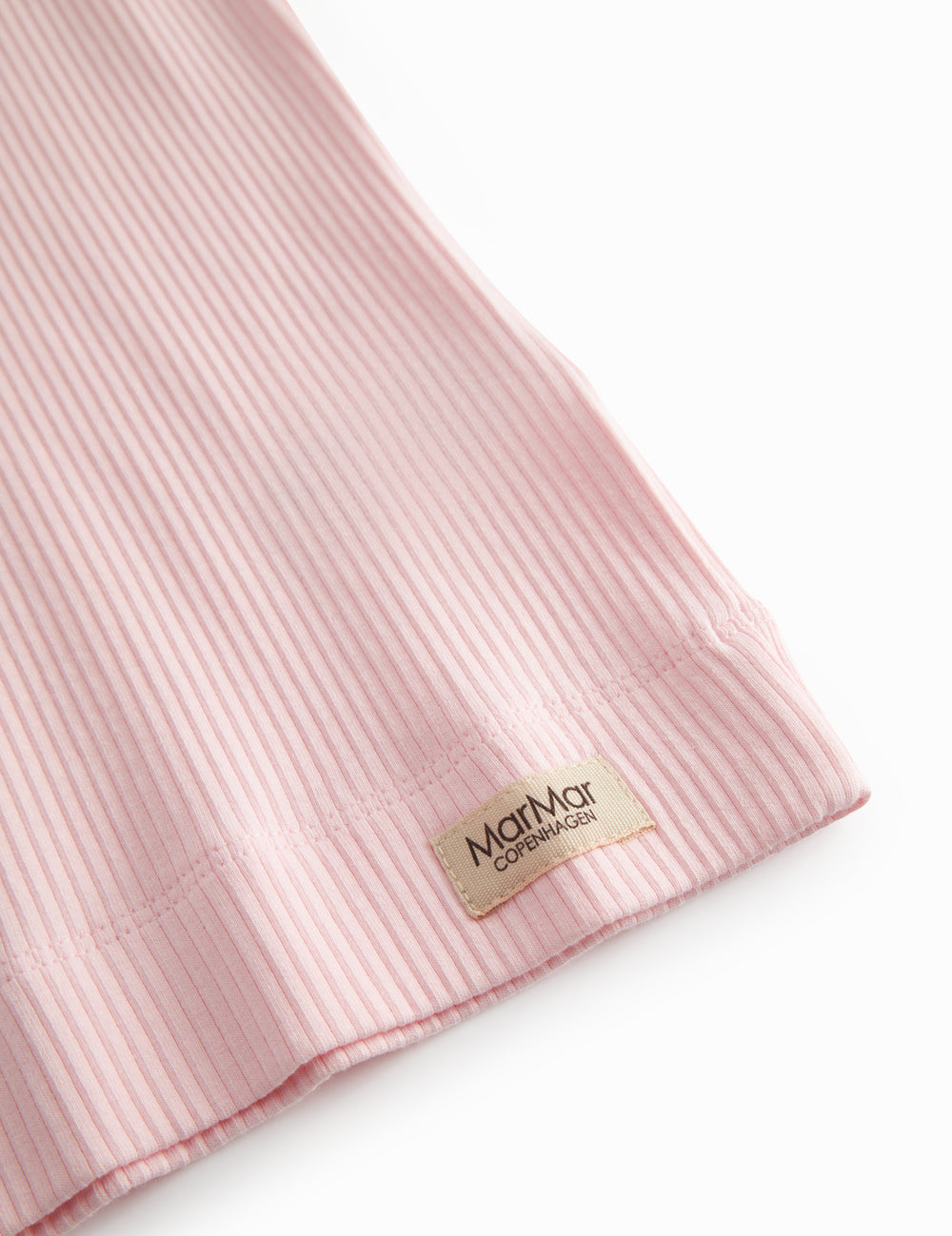 Kortærmet lyserød modal t-shirt til børn med stolpe knaplukning