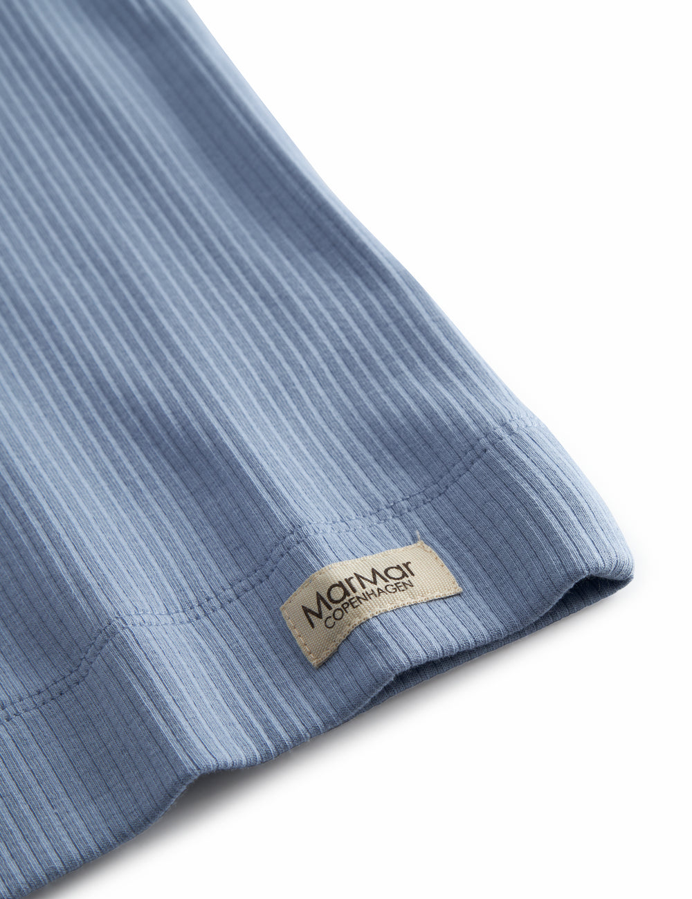 Kortærmet lyseblå modal t-shirt til børn med stolpe knaplukning