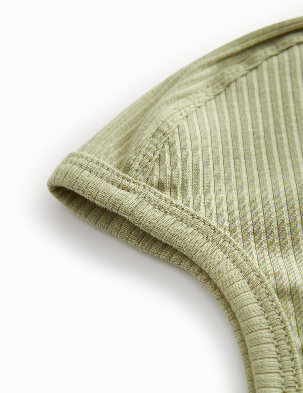 Lysegrøn baby modal hue med trykknap