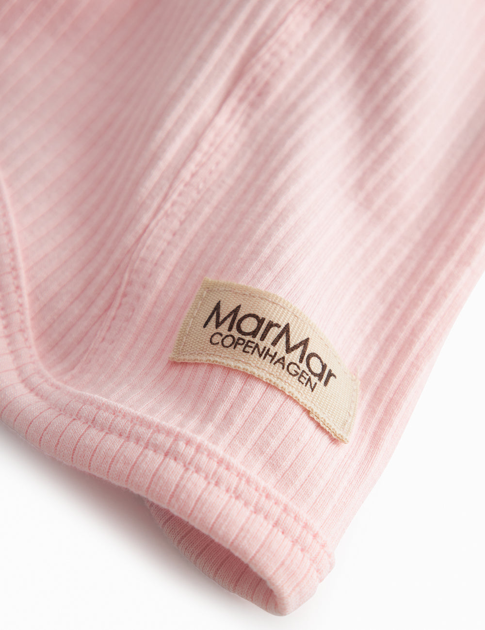 Lyserød ribbet elefanthue til baby